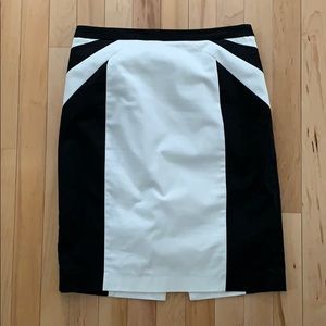 Black + White Pencil Skirt from Express // Size 2